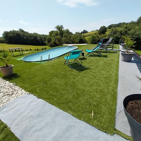 La Bubble Hotell La Salvetat-Peyrales Exteriör bild